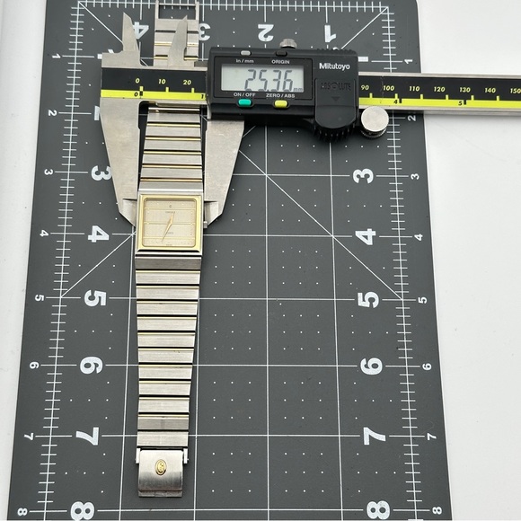 Vintage Concord Mariner SG 18k Gold & Stainless Steel Men’s Quartz Watch c.1980s - Picture 8 of 12